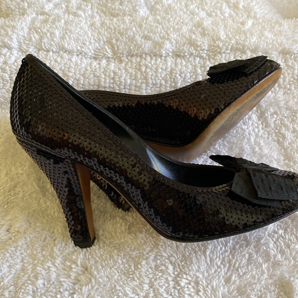 Moschino Made in Italy Sequence Black Round Toe Shoes with Bow. Size 7 … - Picture 3 of 7